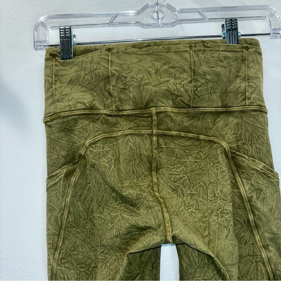 Lululemon Fast and Free High Rise Short 10” Size 4 Olive Green NEVER WORN - Picture 12 of 14